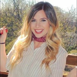 Meet your Posher, Drew